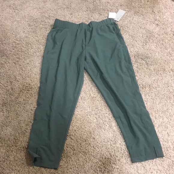 Pants - Picture 2 of 4
